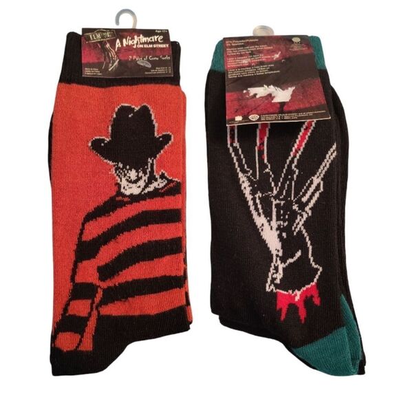 WB A Nightmare On Elm Street 2 Pairs Black Red Crew Socks NWT - Picture 1 of 10